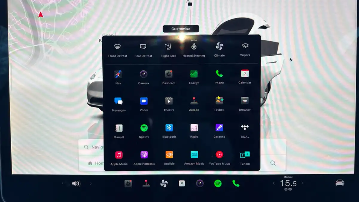 2022-tesla-model-y-e-long-range-big-11