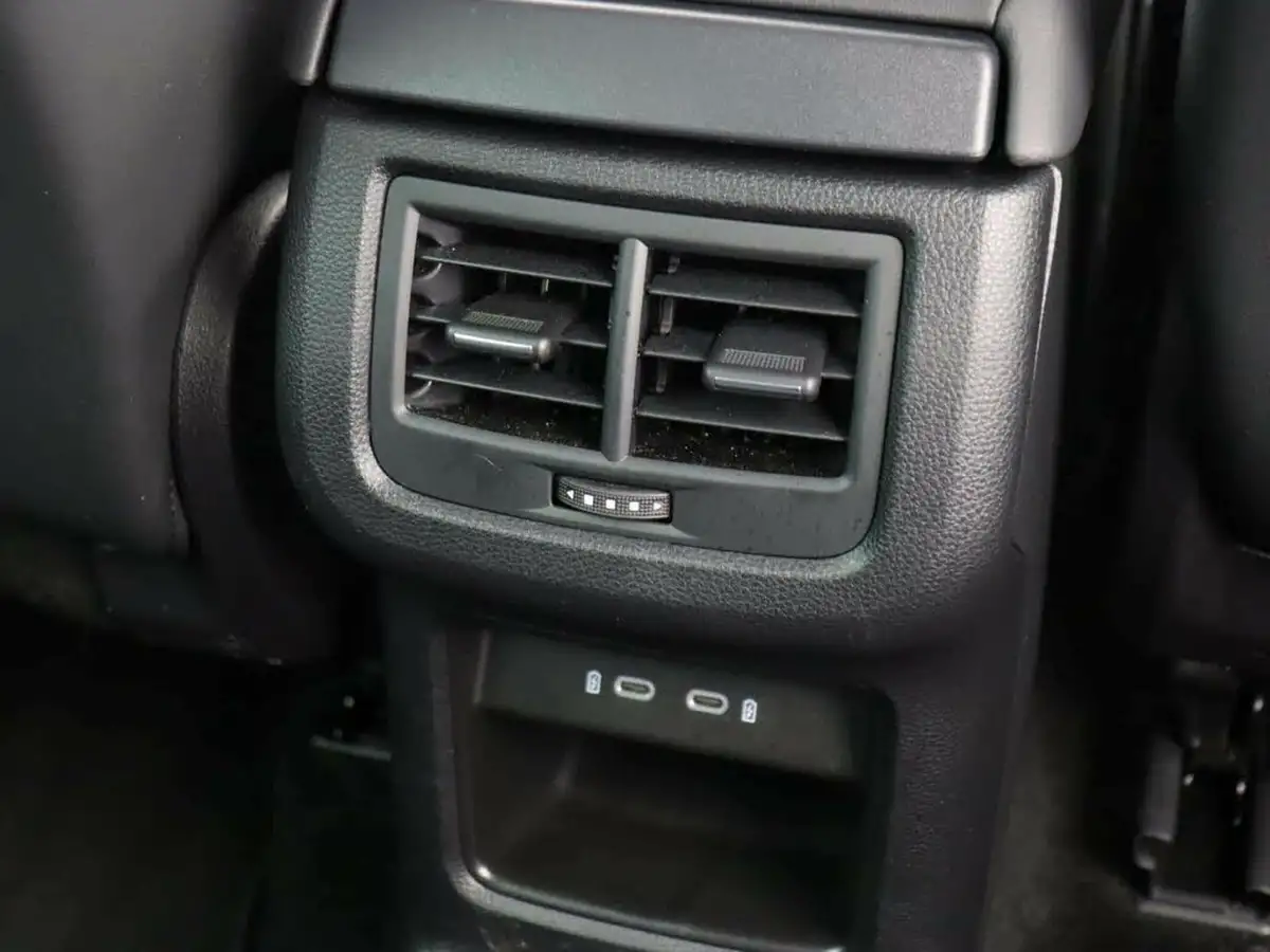2023-seat-ateca-20tdi-xperience-115ps-big-23