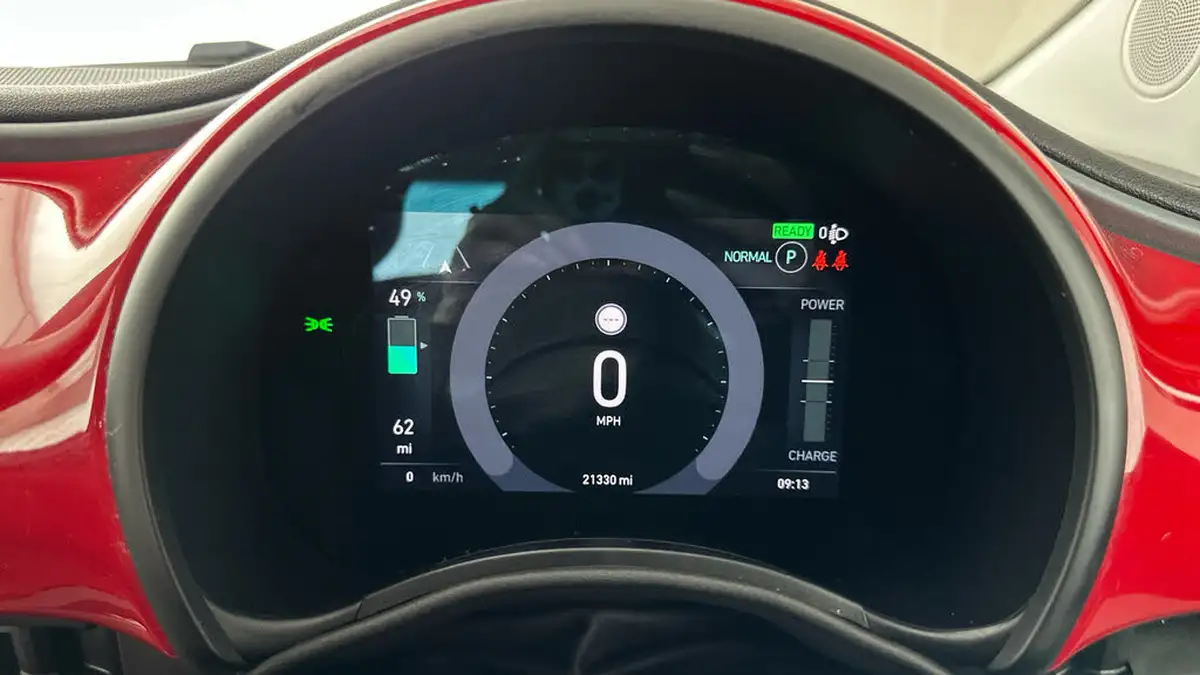 2022-fiat-500-e-red-117bhp-big-12