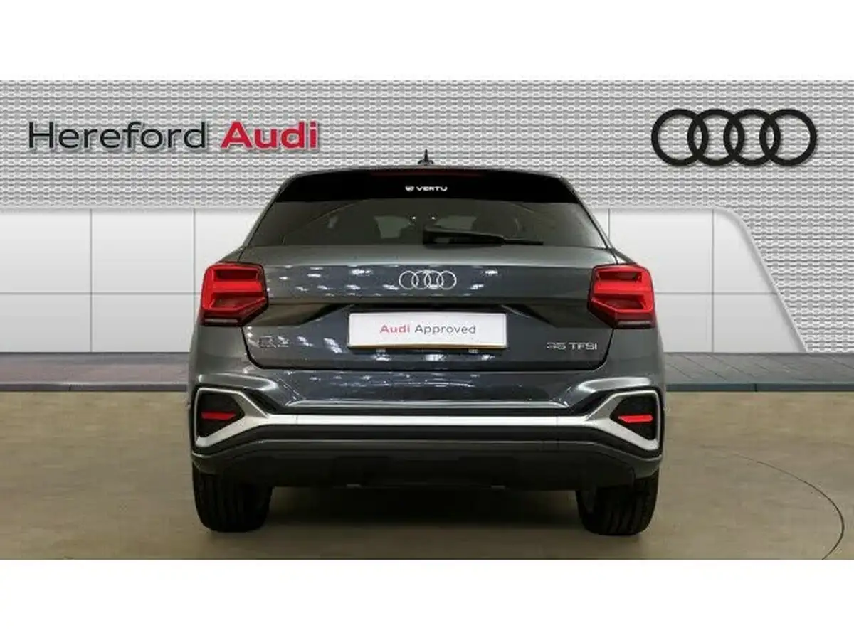 2024-audi-q2-15-35-tfsi-s-line-big-7