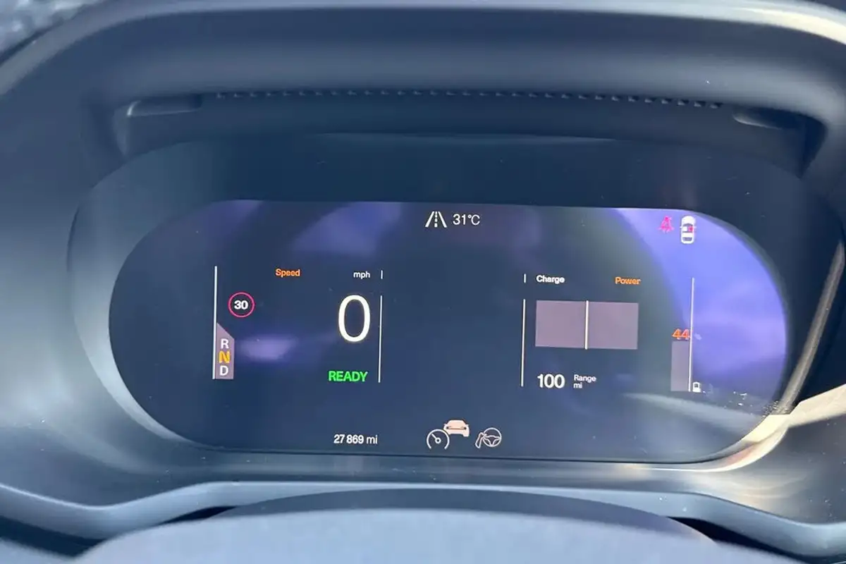 2022-polestar-polestar-2-e-ps2-300kw-longe-dual-plus-pilot-big-30