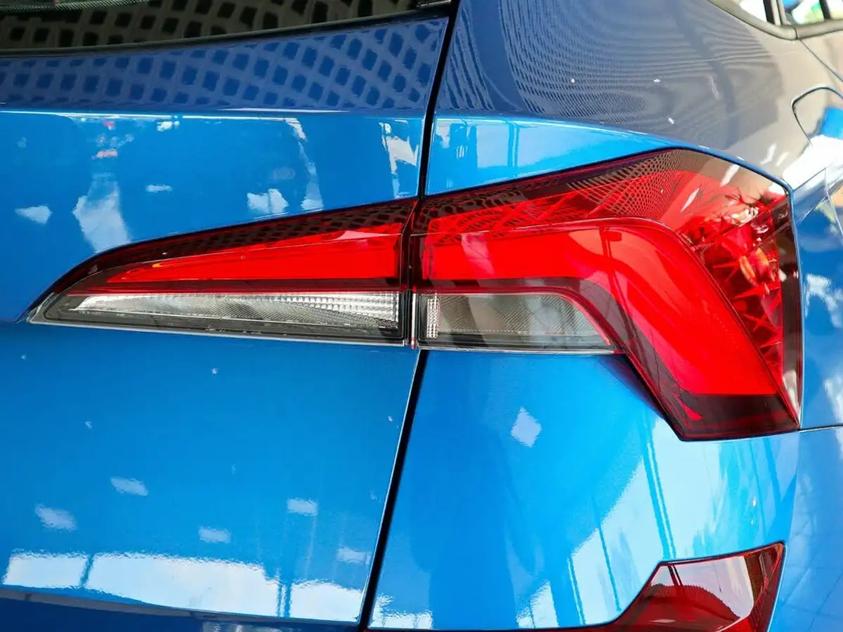 2024-skoda-kamiq-10-tsi-se-116ps-dsg-big-13