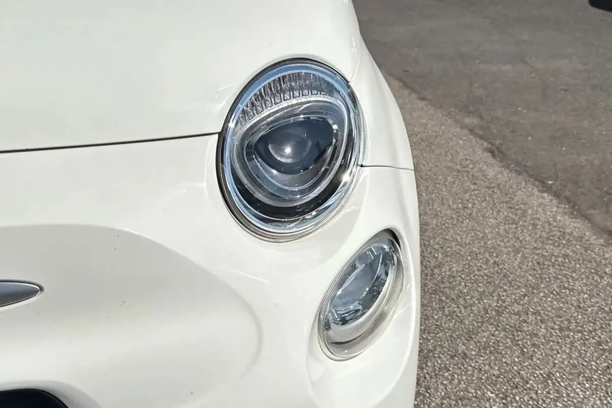 2017-abarth-595-14-tjet-big-8