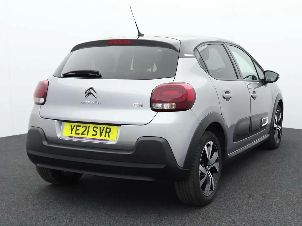 2021-citroen-c3-12-puretech-shine-plus-110ps-eat6-big-5