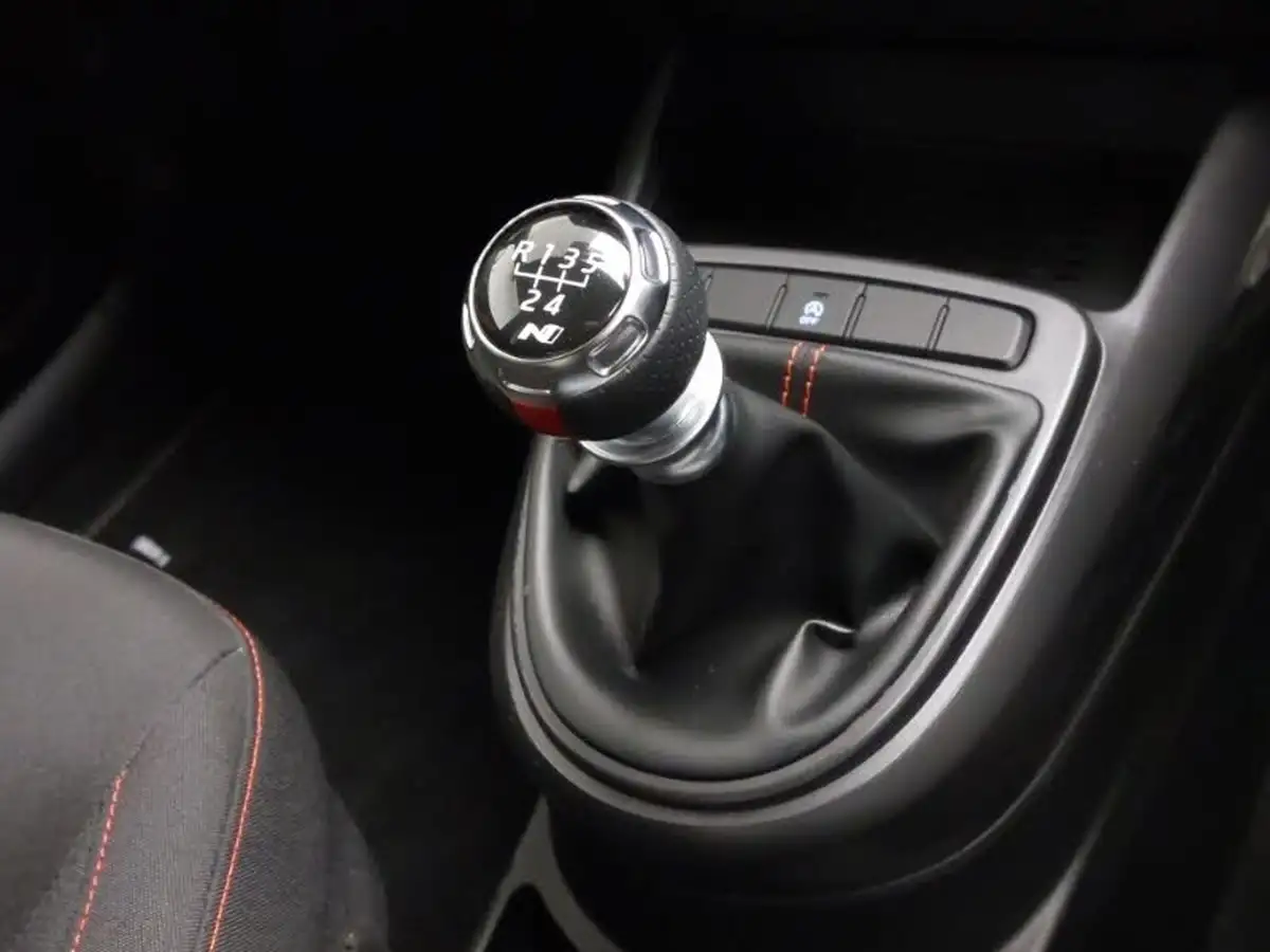 2023-hyundai-i10-10-t-gdi-n-line-big-14
