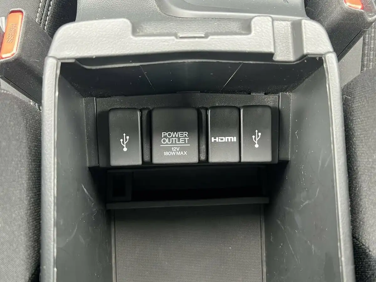 2016-honda-civic-18-sport-honda-connect-dasp-big-27