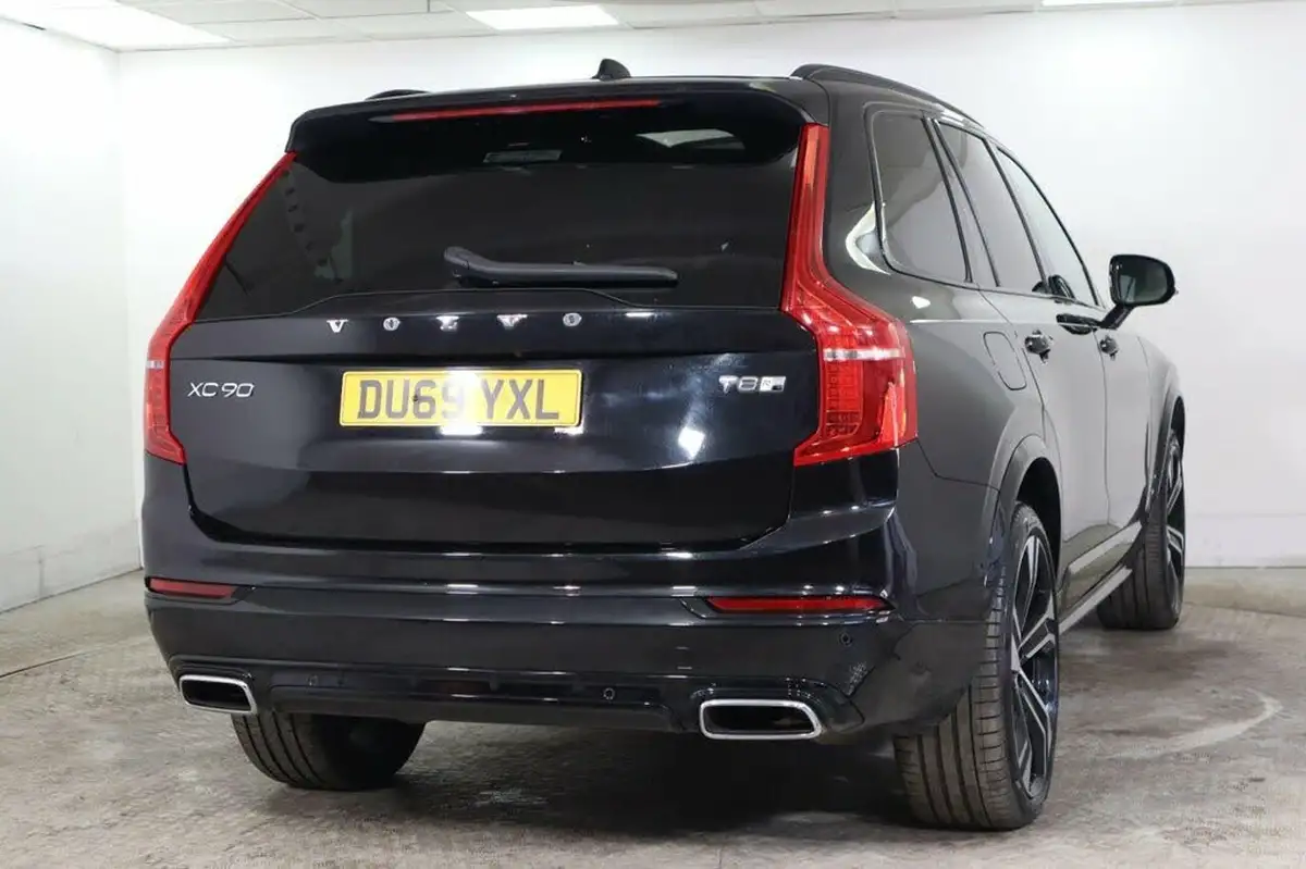 2019-volvo-xc90-20-t8-r-design-pro-390bhp-big-10