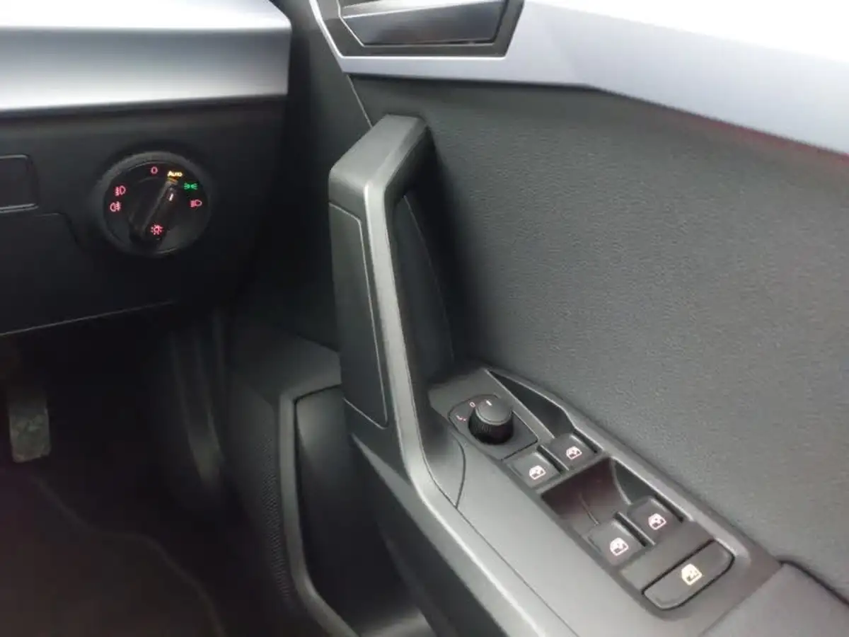 2023-seat-arona-10-tsi-fr-edition-big-11
