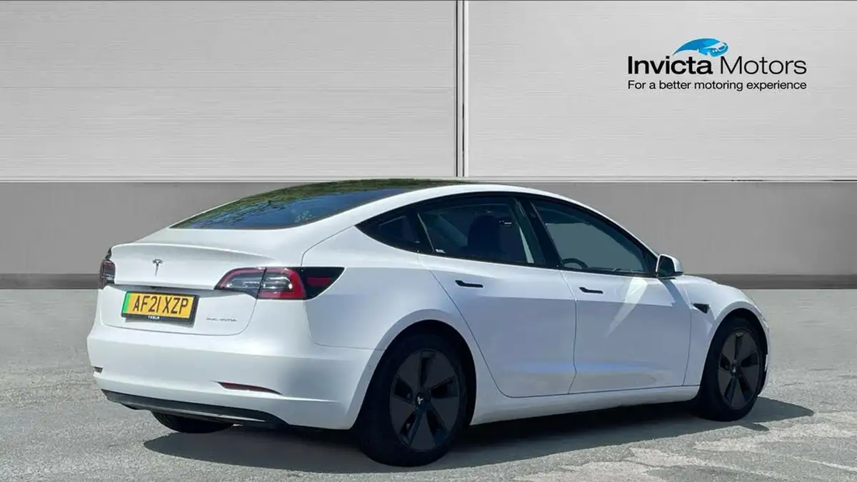 2021-tesla-model-3-e-long-range-4x4-big-2