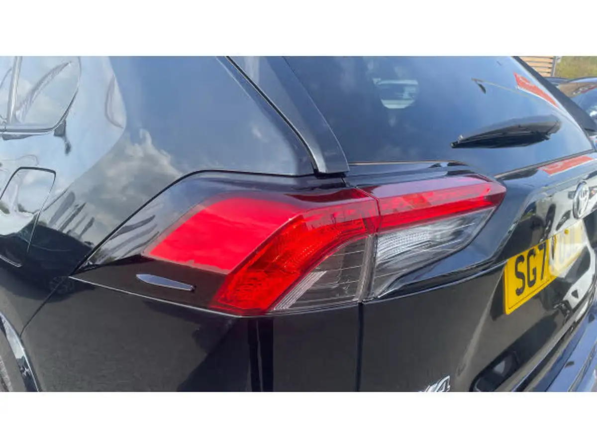 2024-toyota-rav4-25-vvt-i-gr-sport-302bhp-plug-in-big-19