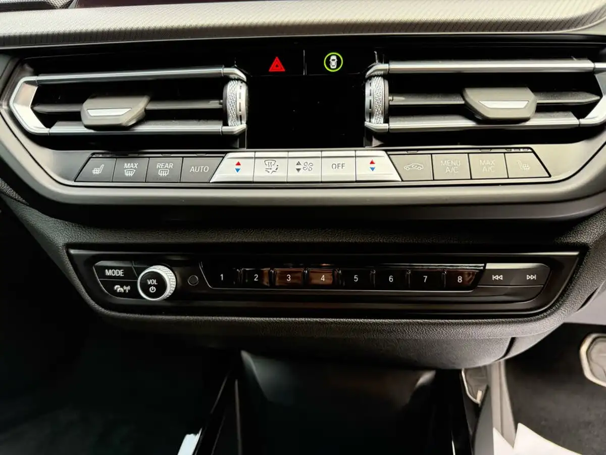 2024-bmw-2-series-15-218i-m-sport-coupe-4d-dct-big-64