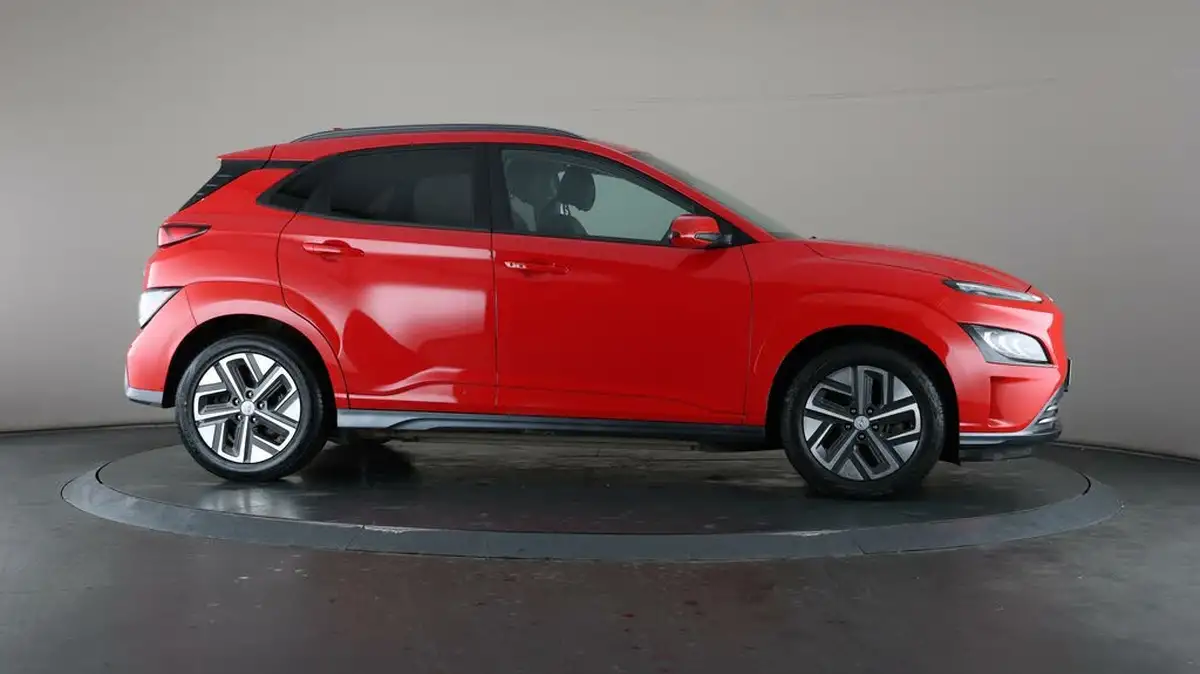 2021-hyundai-kona-e-ultimate-big-8