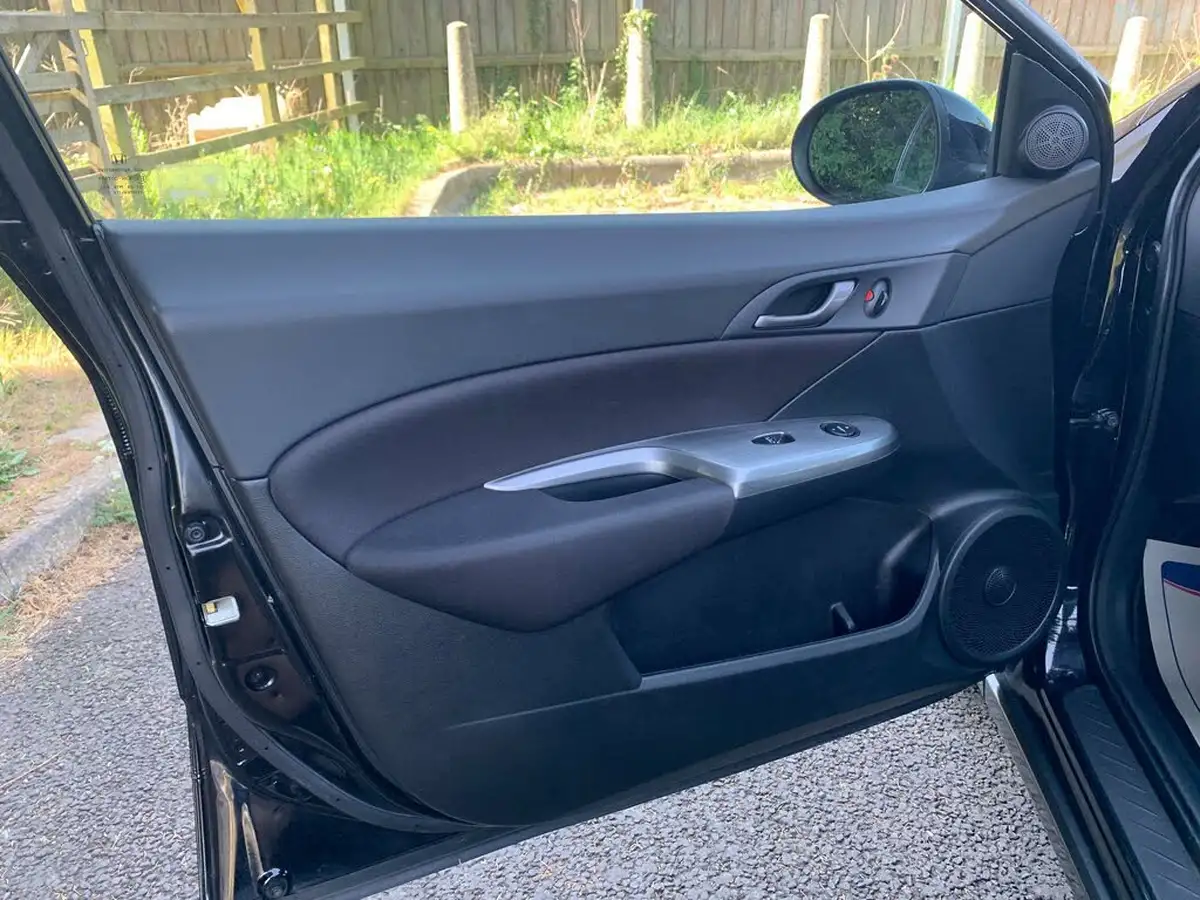 2010-honda-civic-18-es-t-auto-big-45