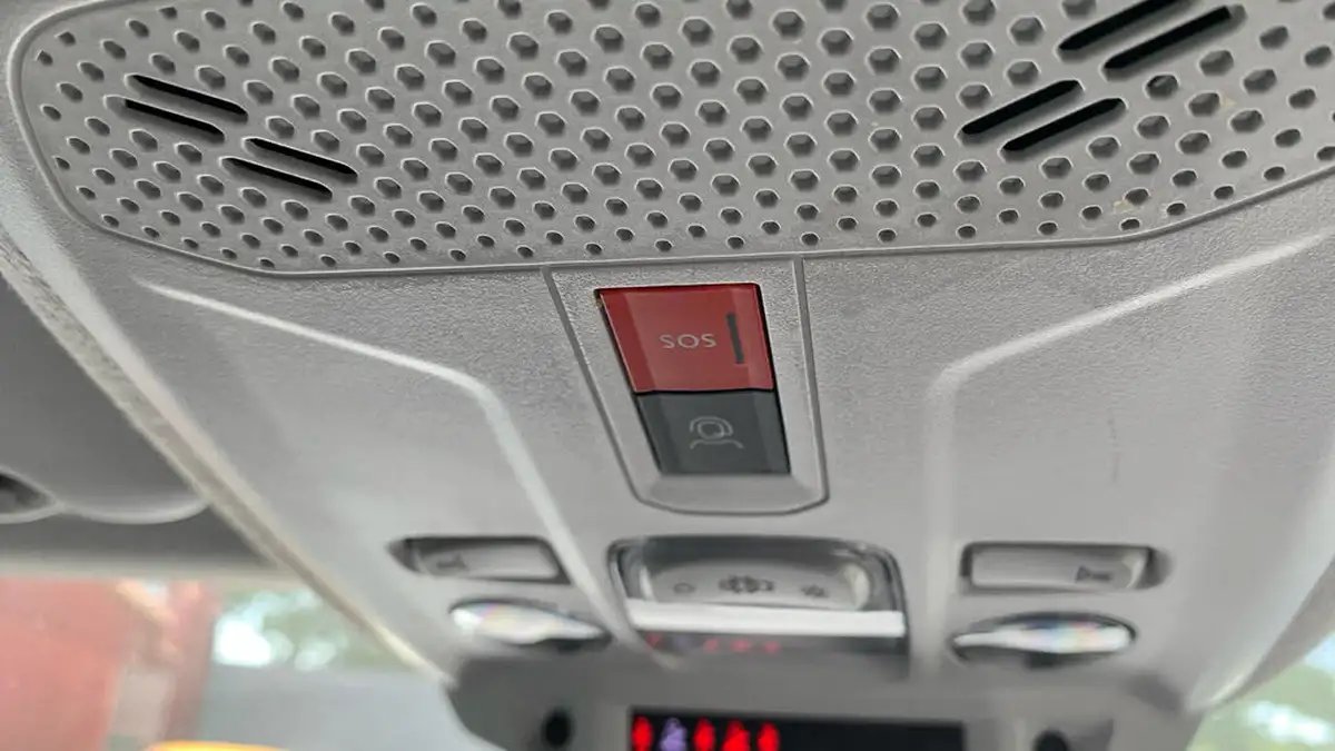 2021-citroen-c4-12-puretech-shine-plus-155ps-big-34