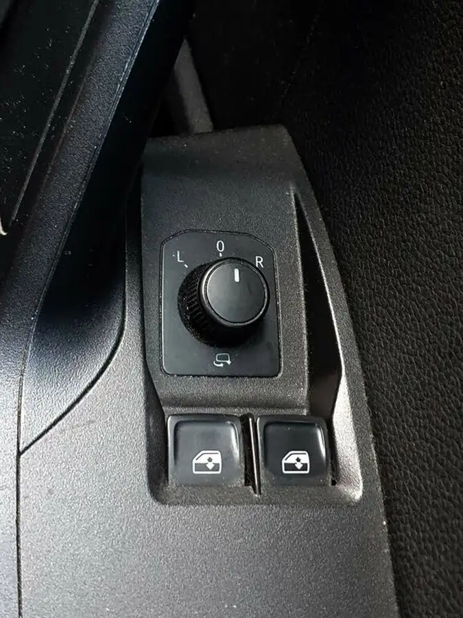 2020-seat-ibiza-10-tsi-fr-sport-95ps-big-39