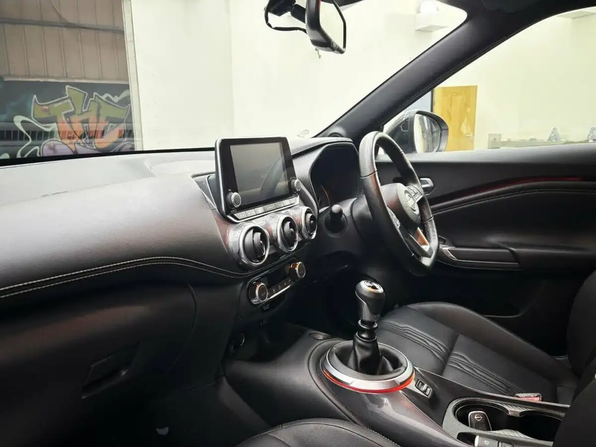 2023-nissan-juke-10-dig-t-tekna-big-16