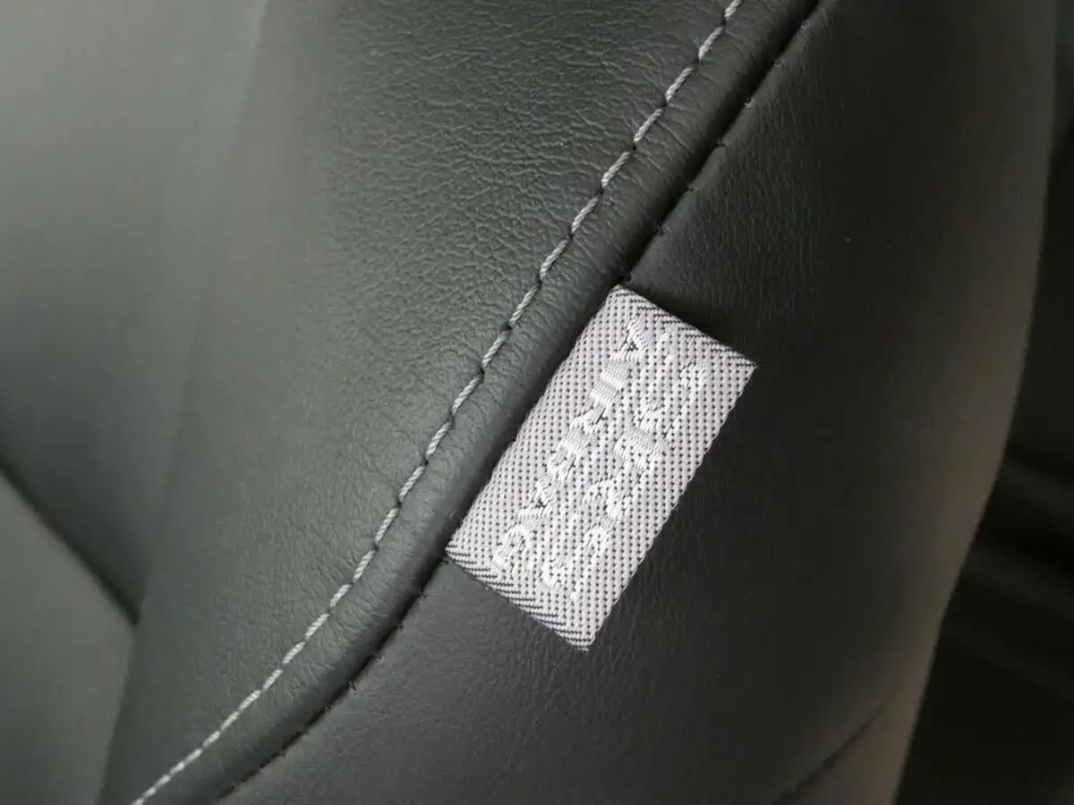 2021-mitsubishi-outlander-24-dynamic-safety-phev-big-74