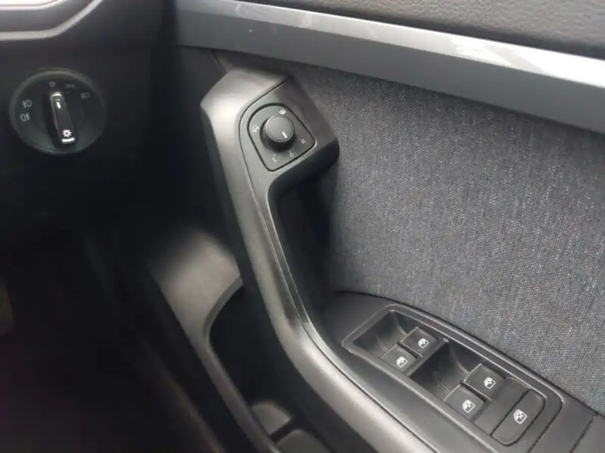 2020-seat-ateca-15-tsi-evo-se-technology-big-15
