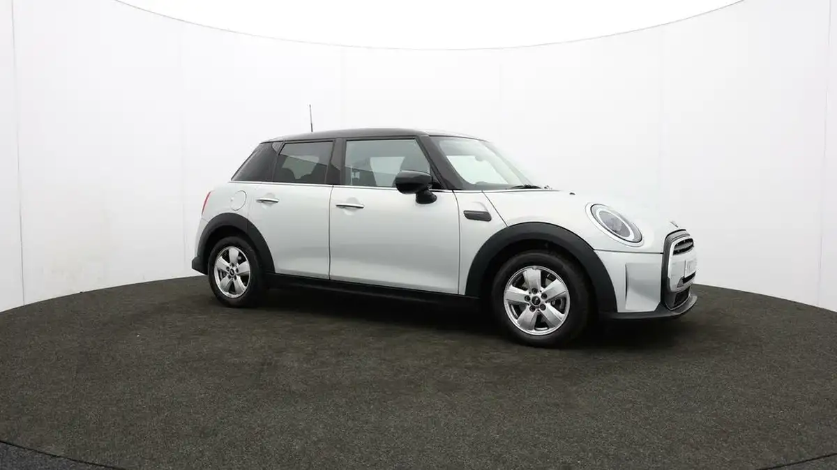 2022-mini-cooper-15-cooper-classic-hatchback-5d-auto-big-45