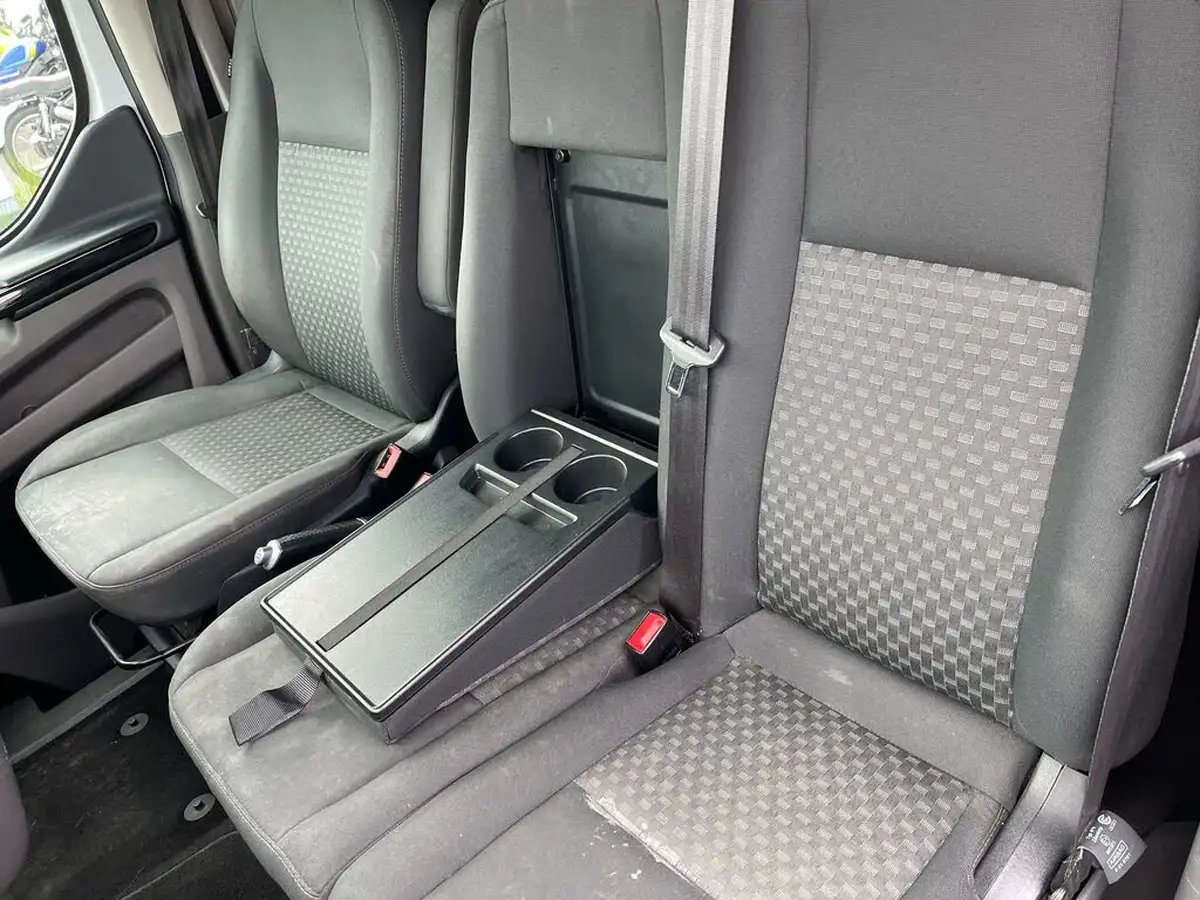 2018-ford-tourneo-custom-20tdci-320-l1-zetec-105ps-big-24