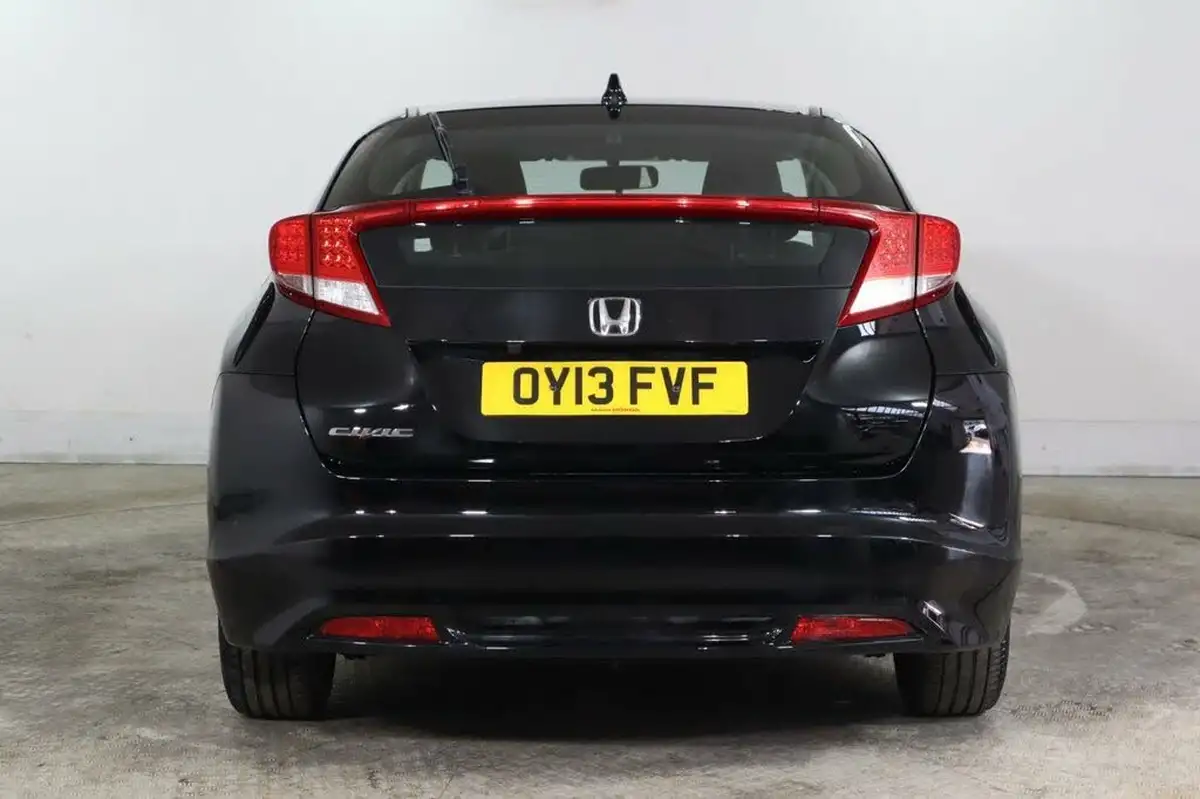 2013-honda-civic-18-se-auto-big-4