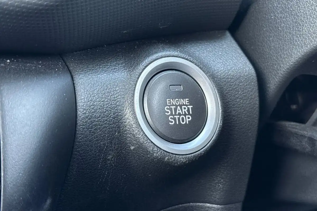 2022-hyundai-kona-16-gdi-premium-big-30
