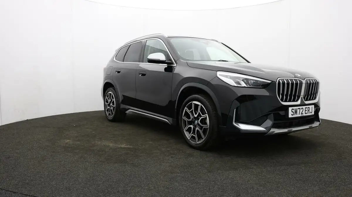 2022-bmw-x1-15-sdrive20i-xline-big-45