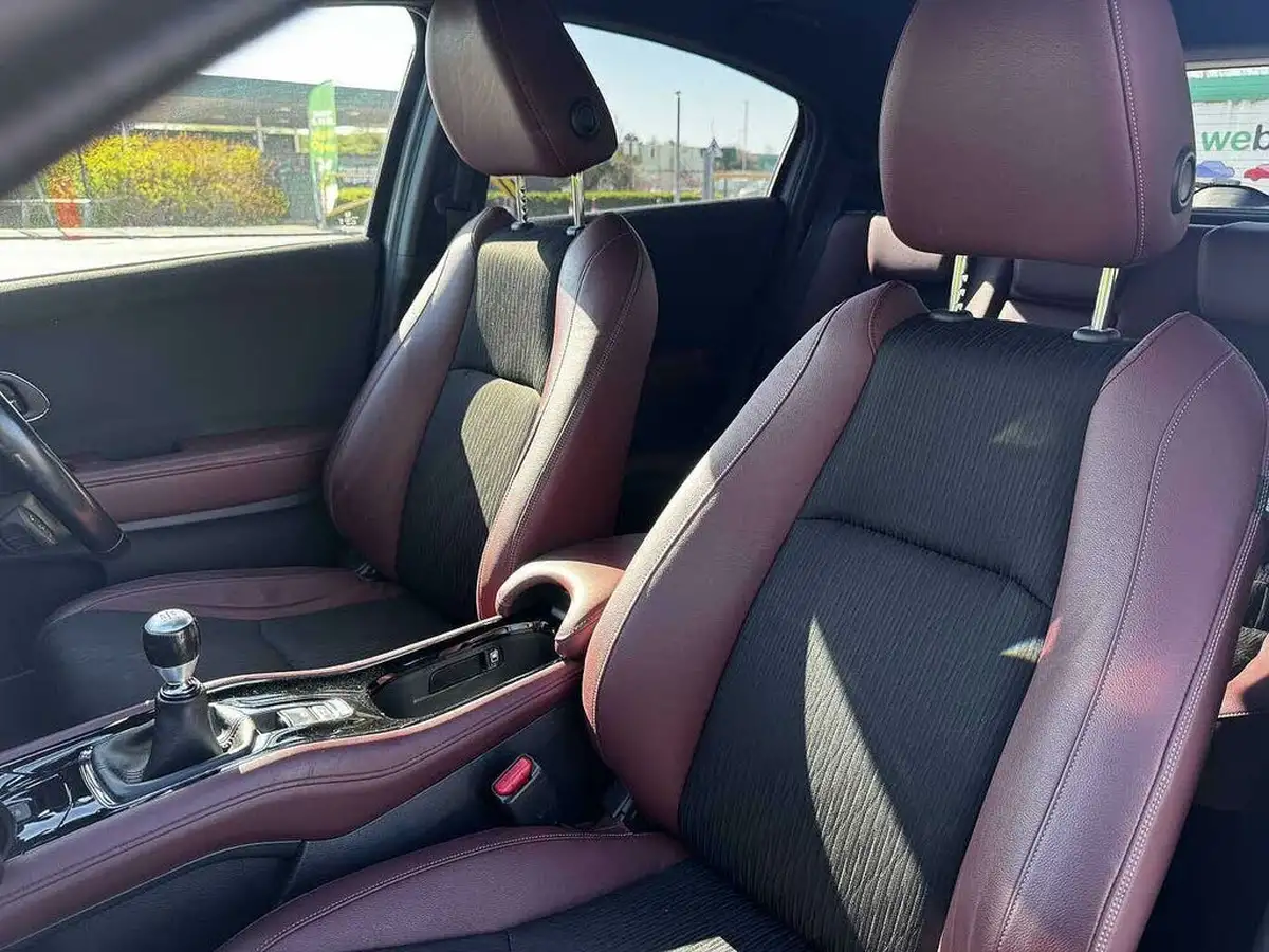 2020-honda-hr-v-15-i-vtec-sport-big-23