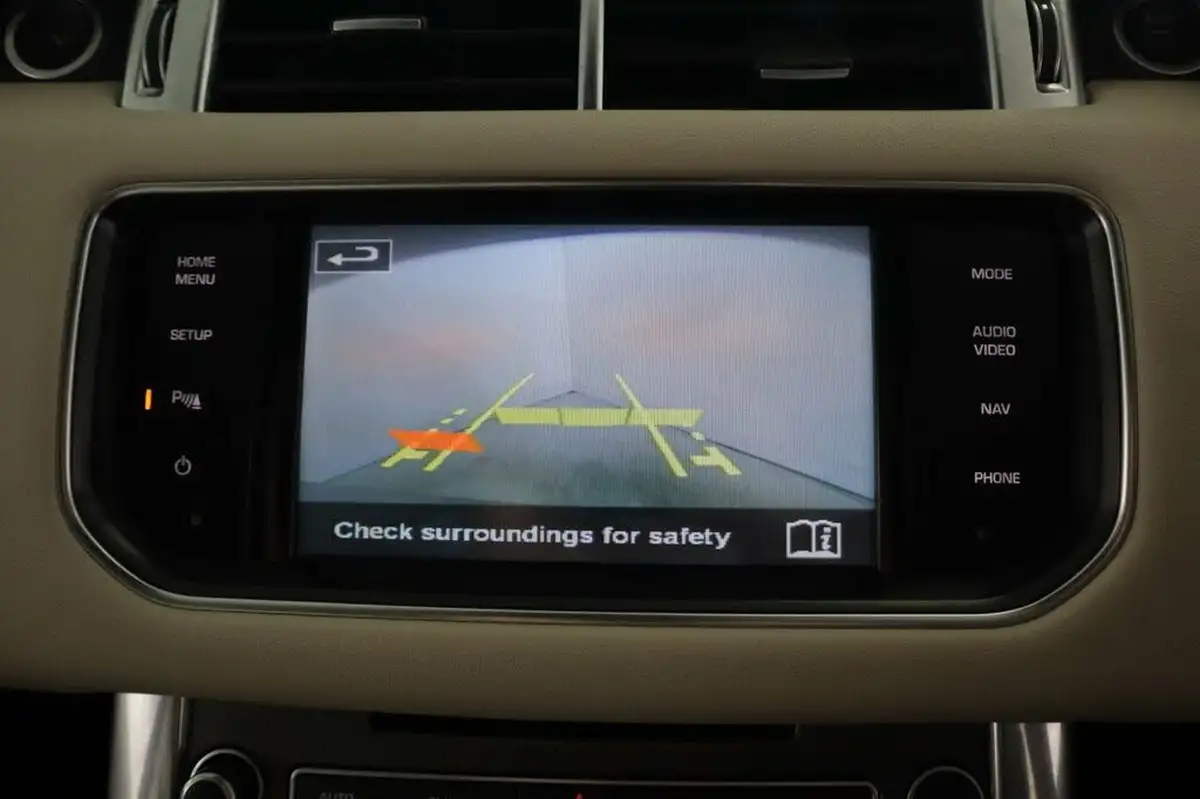 2014-land-rover-range-rover-sport-30-sd-v6-hse-dynamic-big-35