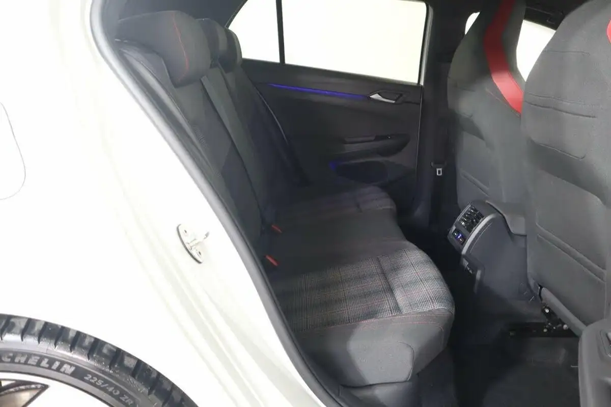 2020-volkswagen-golf-20-tsi-gti-dsg-big-14