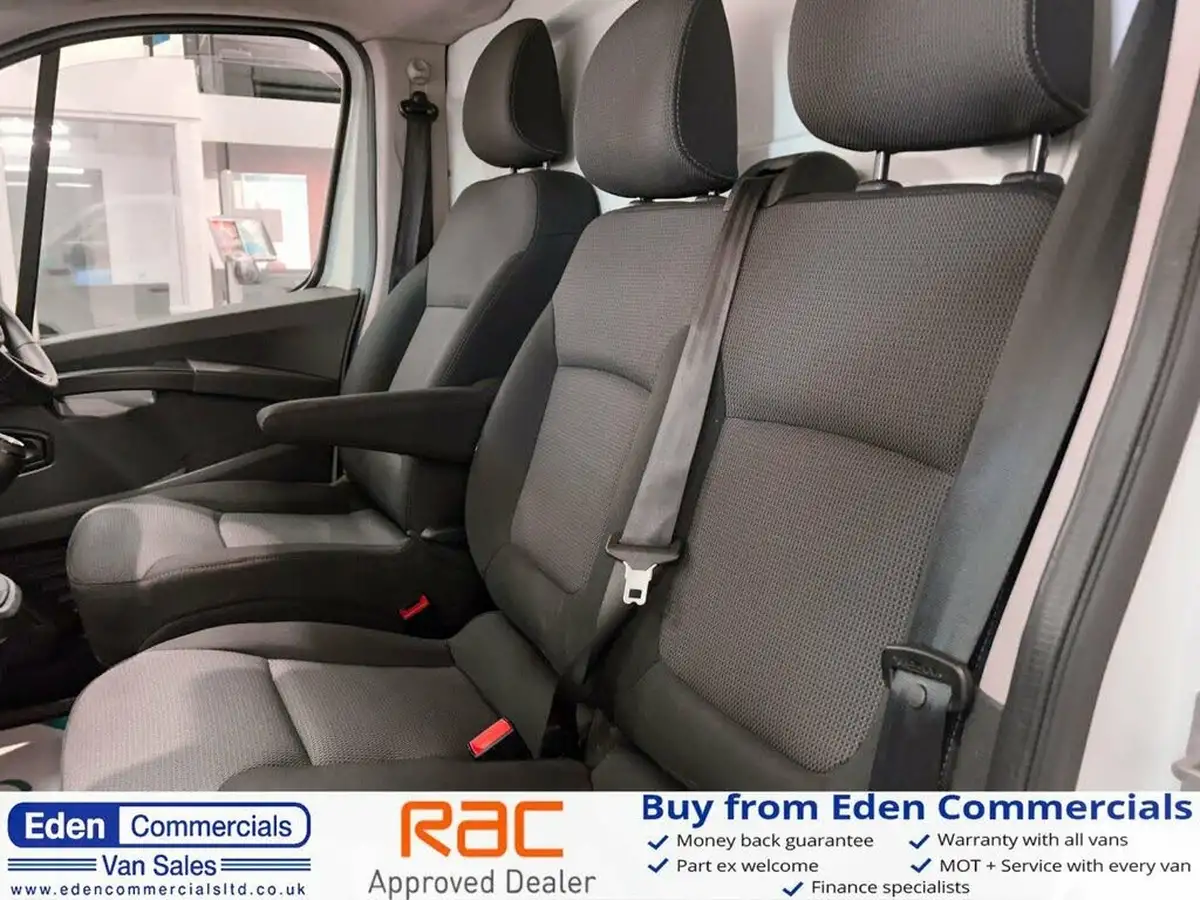 2022-renault-trafic-20dci-sl28-130-business-big-11