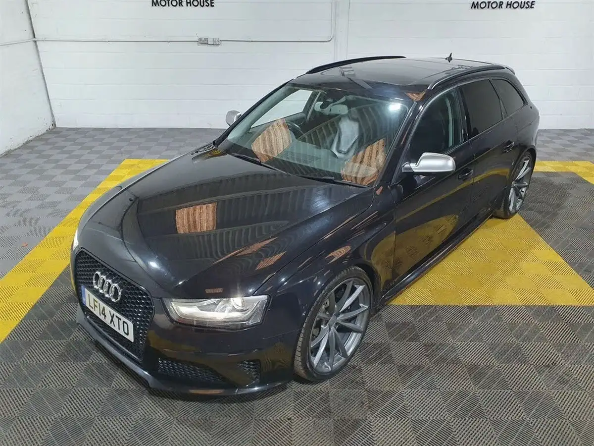 2014-audi-rs4-avant-42-quattro-avant-big-12