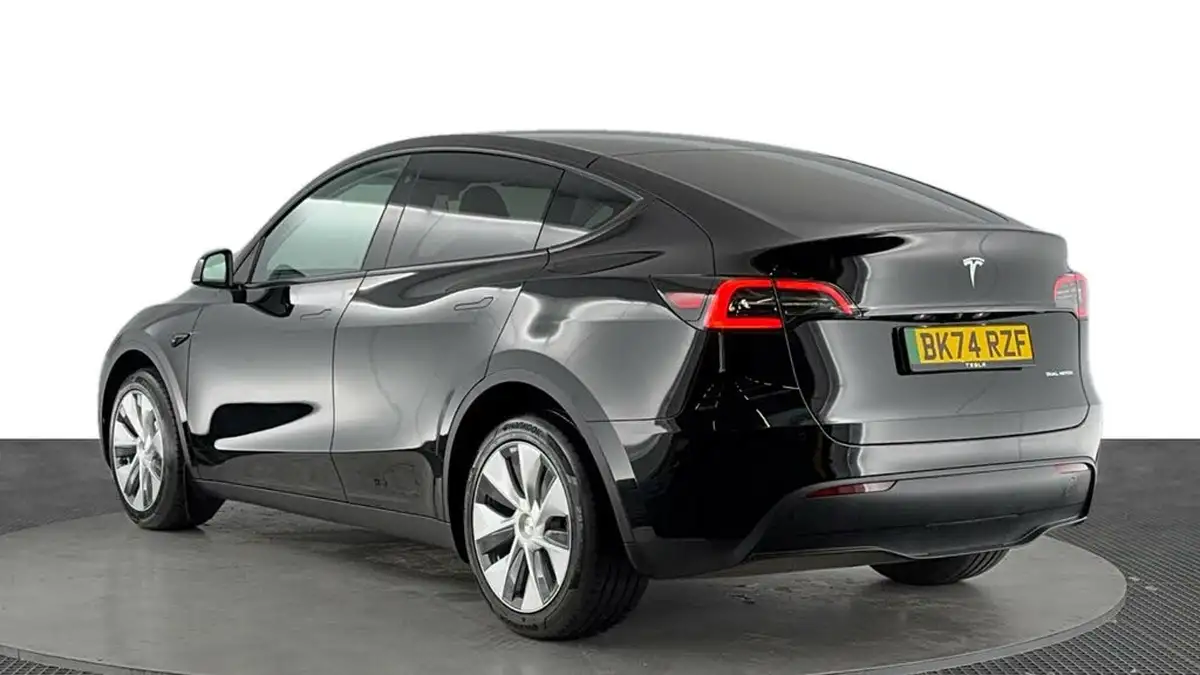 2024-tesla-model-y-e-long-range-306bhp-awd-big-5