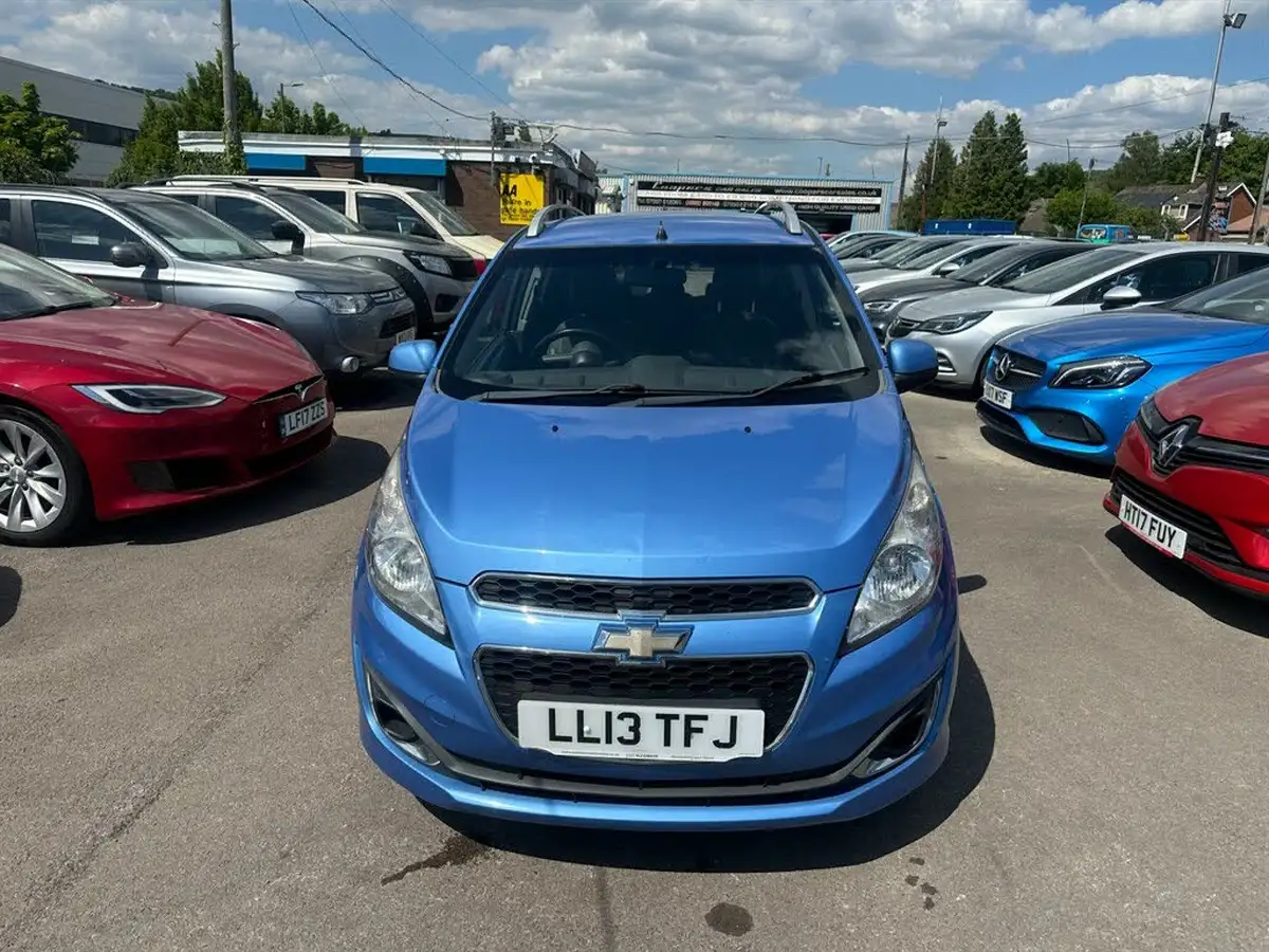 2013-chevrolet-spark-12-ltz-big-1