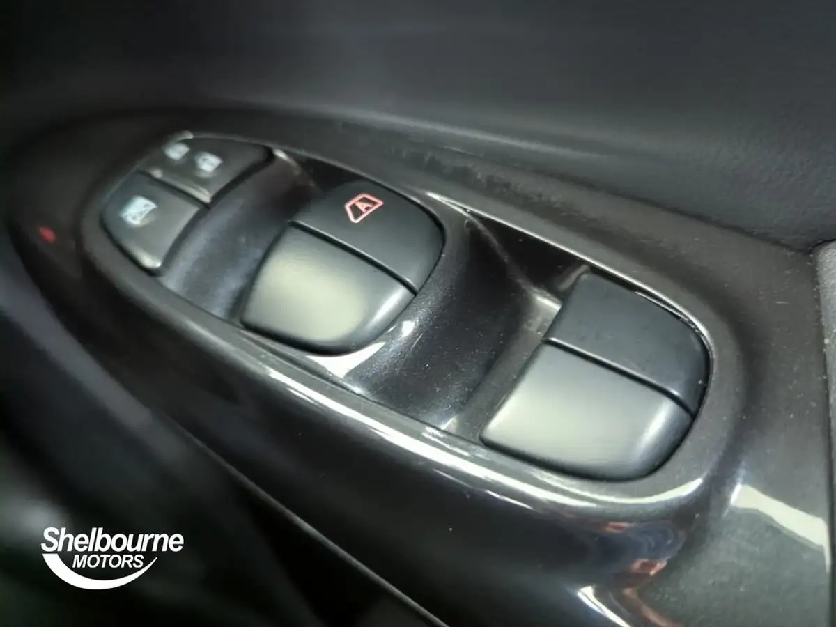 2018-nissan-juke-16-tekna-117ps-1598cc-xtronic-cvt-big-15