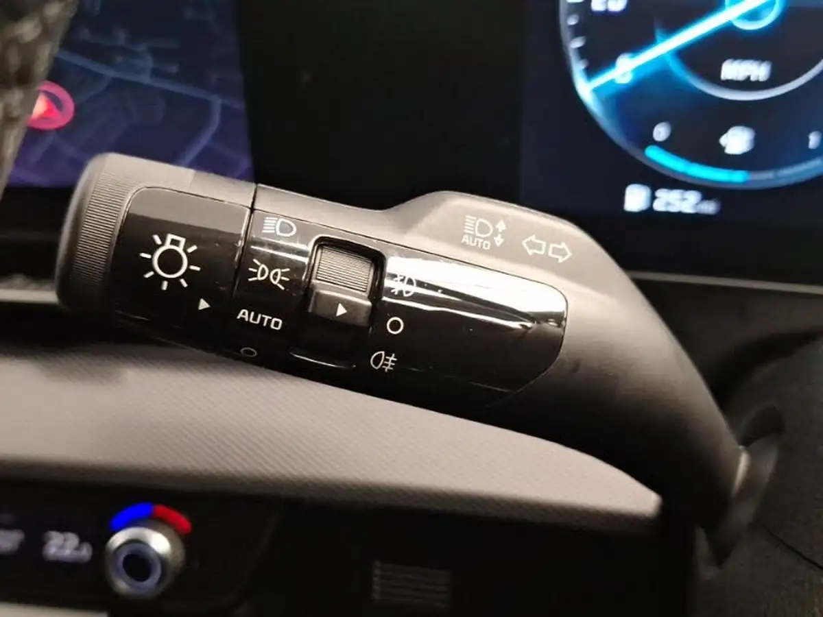 2024-kia-sportage-16-t-gdi-3-207bhp-hev-auto-big-18