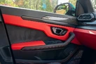 2022-lamborghini-urus-40-no-trim-small-52