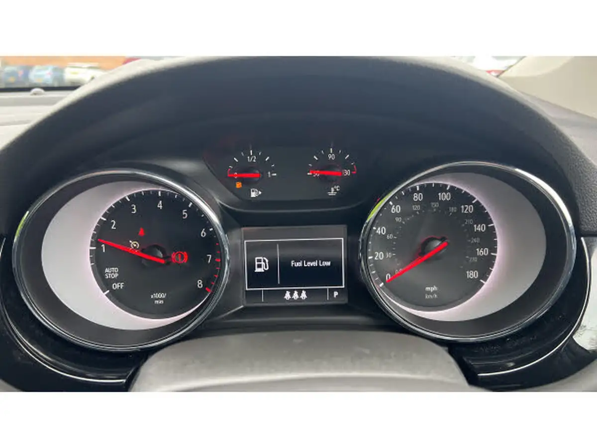 2018-vauxhall-astra-14i-16v-turbo-sri-150ps-ss-hatchback-auto-big-17