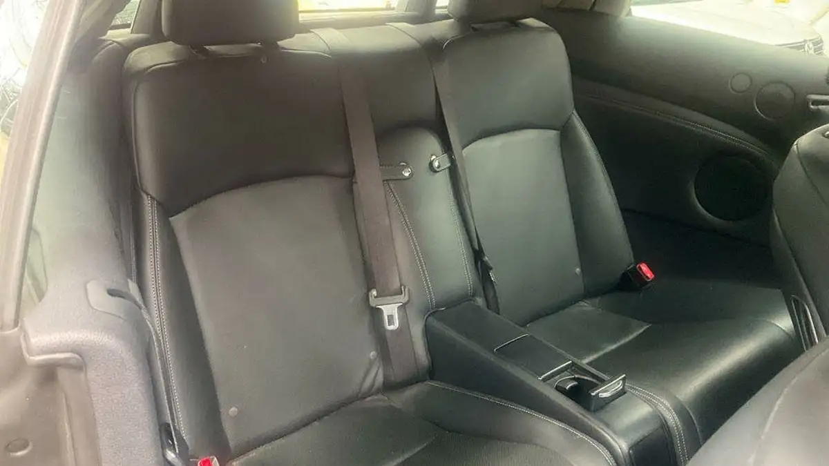 2010-lexus-is-250-25-se-l-cabriolet-2d-auto-big-9