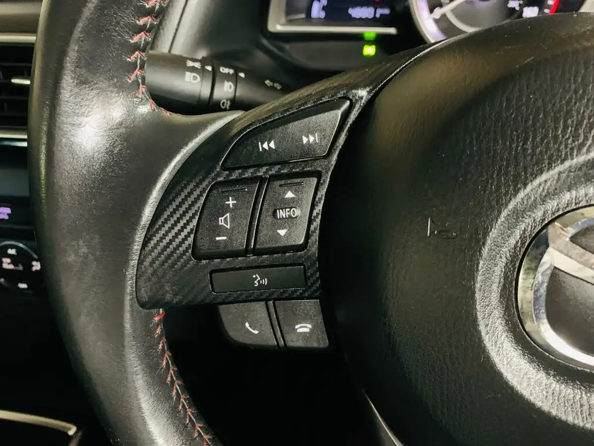 2015-mazda-mazda3-22td-se-l-nav-hatchback-5d-big-20