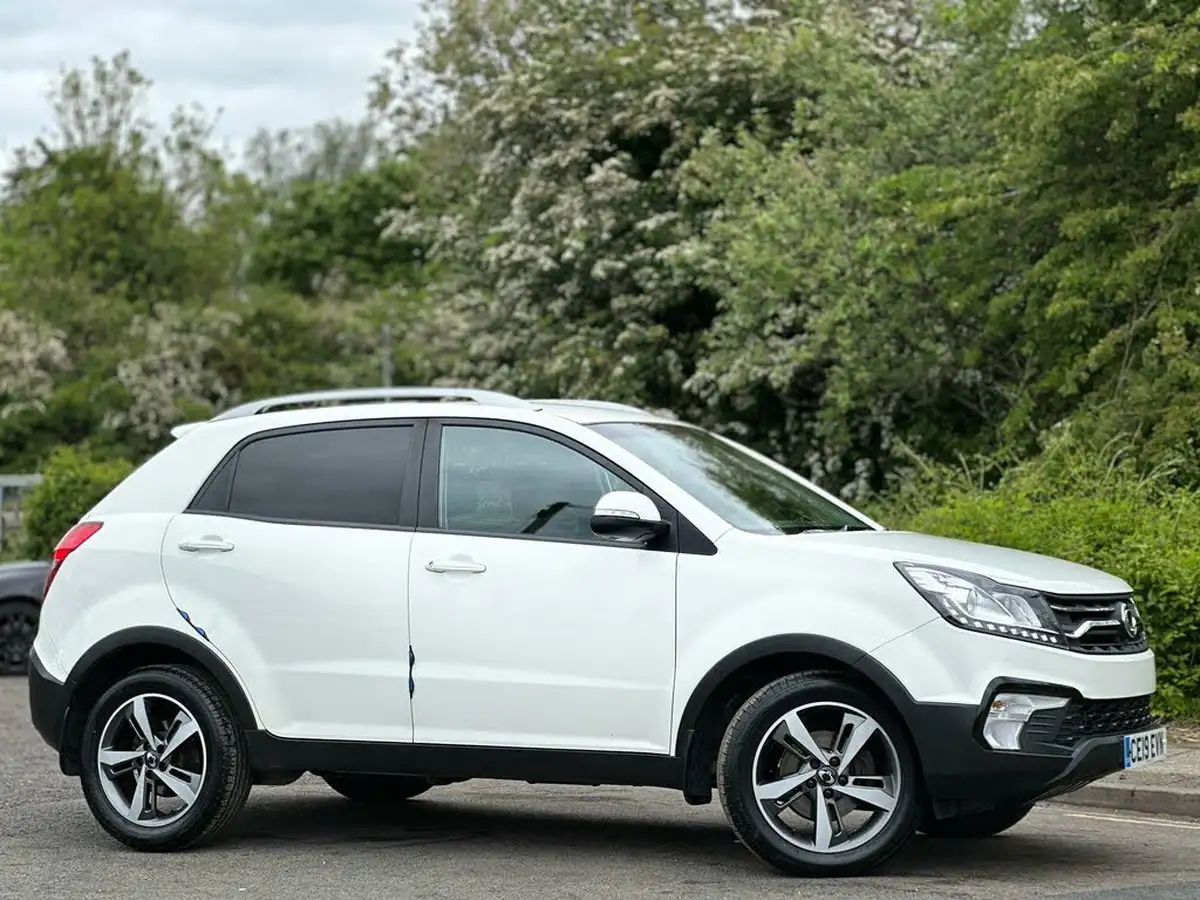 2019-kgm-ssangyong-korando-22td-elx-big-14