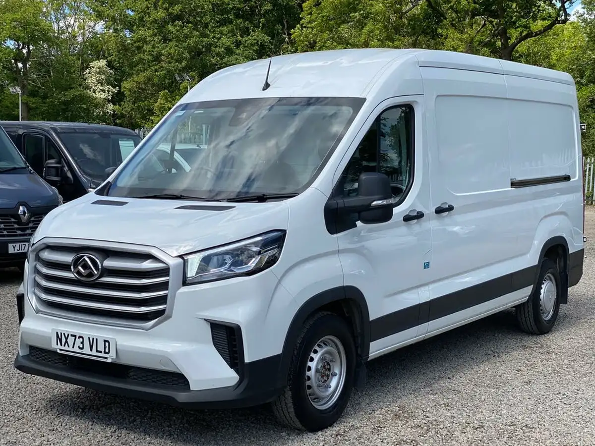 2023-maxus-deliver-9-big-2