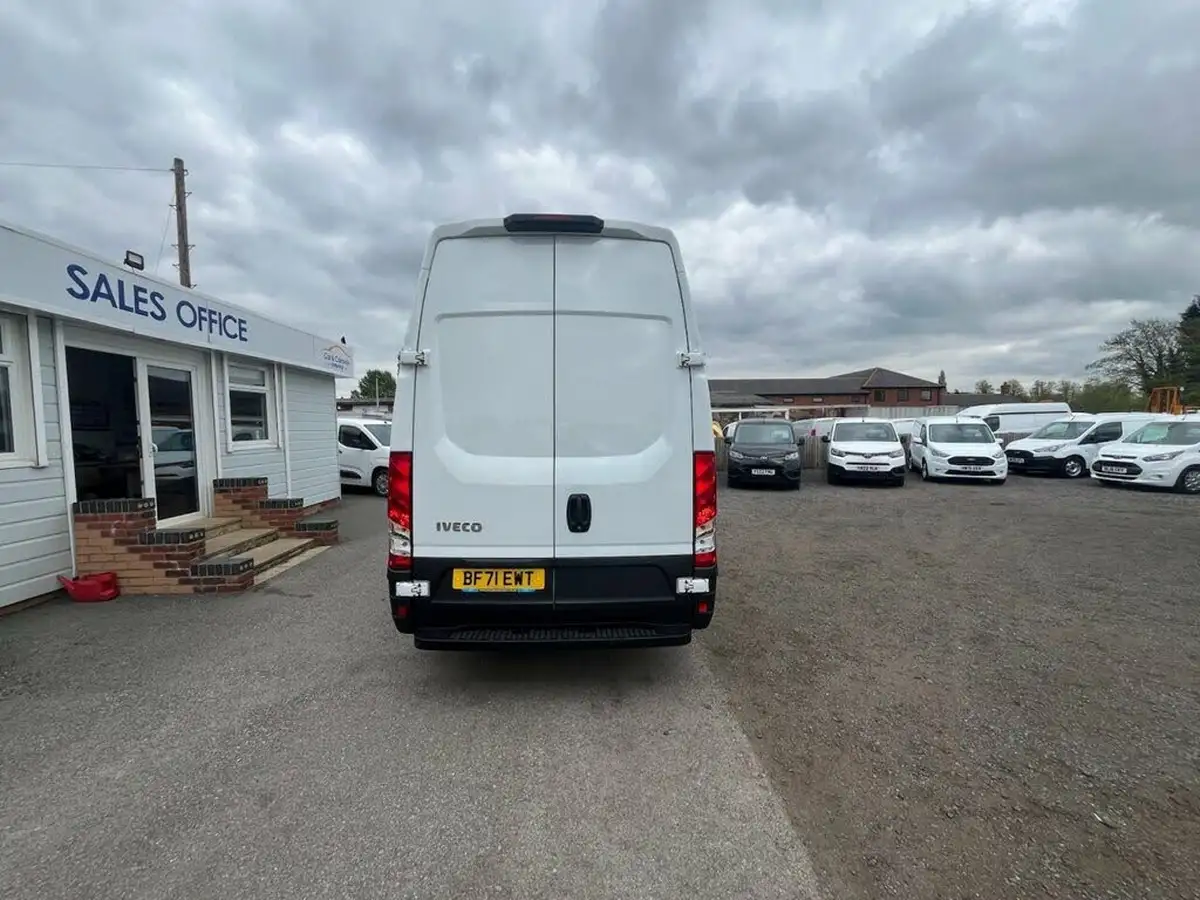 2021-iveco-daily-s-class-23td-35s14v-business-3520mm-h2-136pseu6dt-big-8