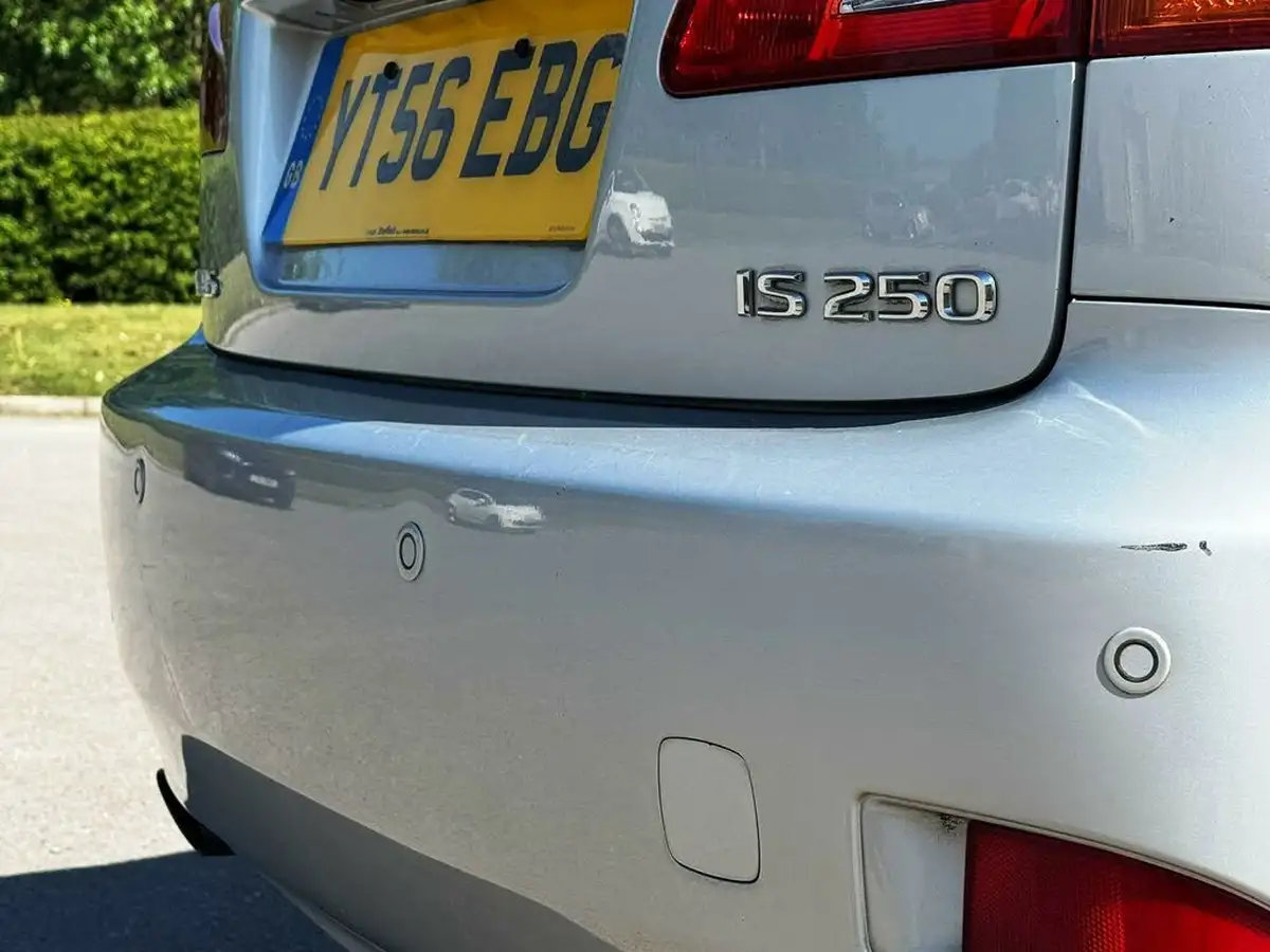 2006-lexus-is-250-25-se-l-auto-big-14