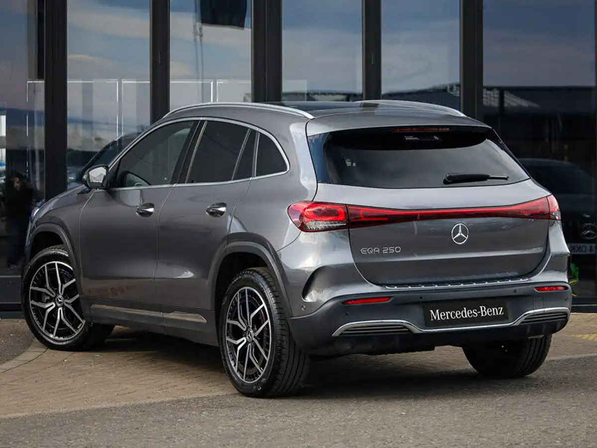 2021-mercedes-benz-eqa-e-eqa-250-amg-line-premium-big-1