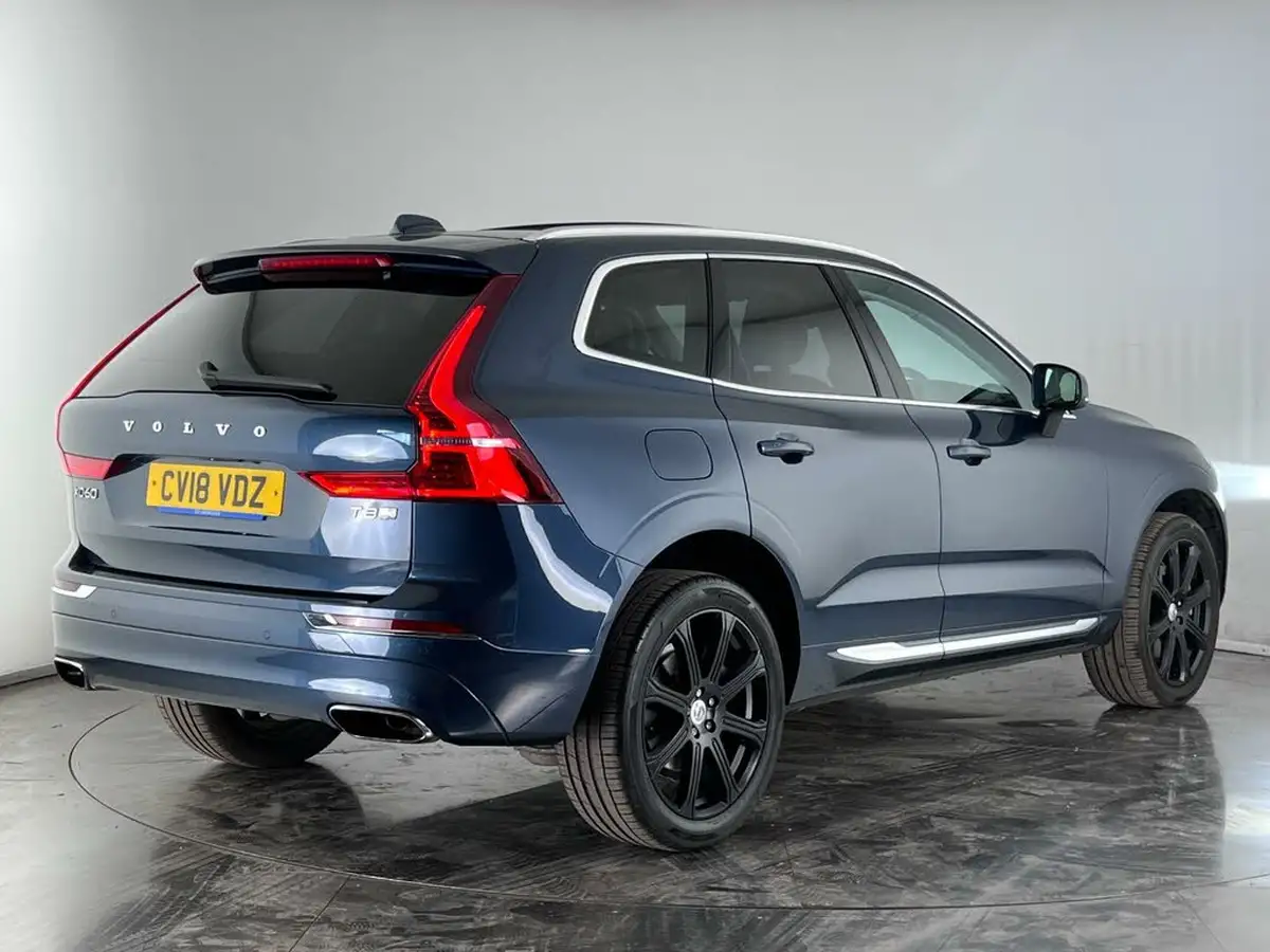 2018-volvo-xc60-20-t8-inscription-pro-390bhp-twin-engine-big-6