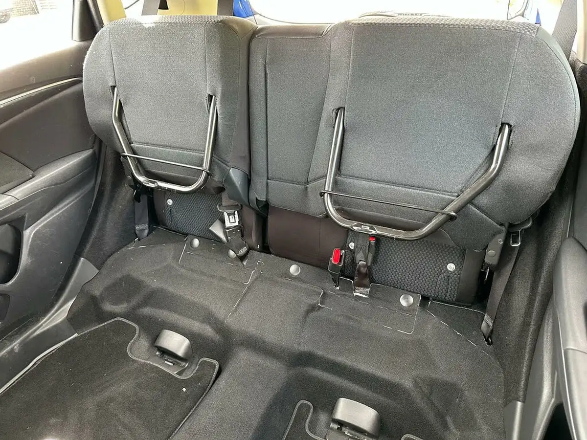 2019-honda-jazz-13-i-vtec-se-cvt-big-57