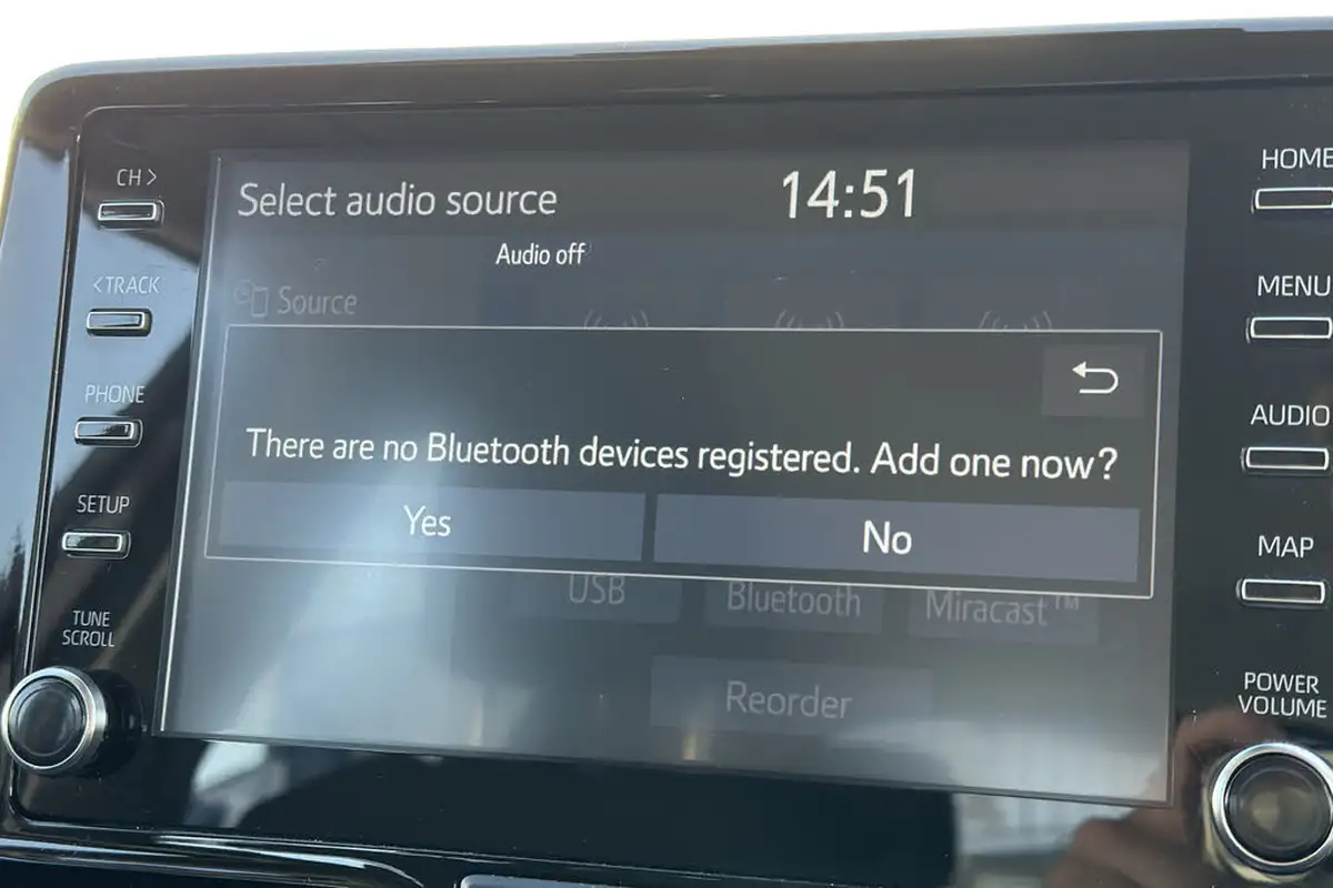 2022-mazda-mazda2-15-agile-big-18