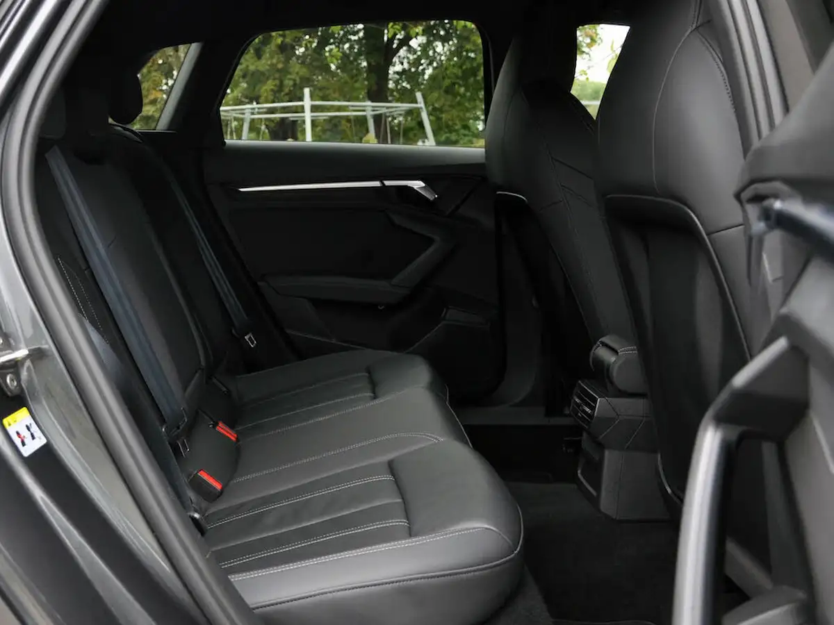 2021-audi-a3-14-40-tfsi-e-s-line-big-77