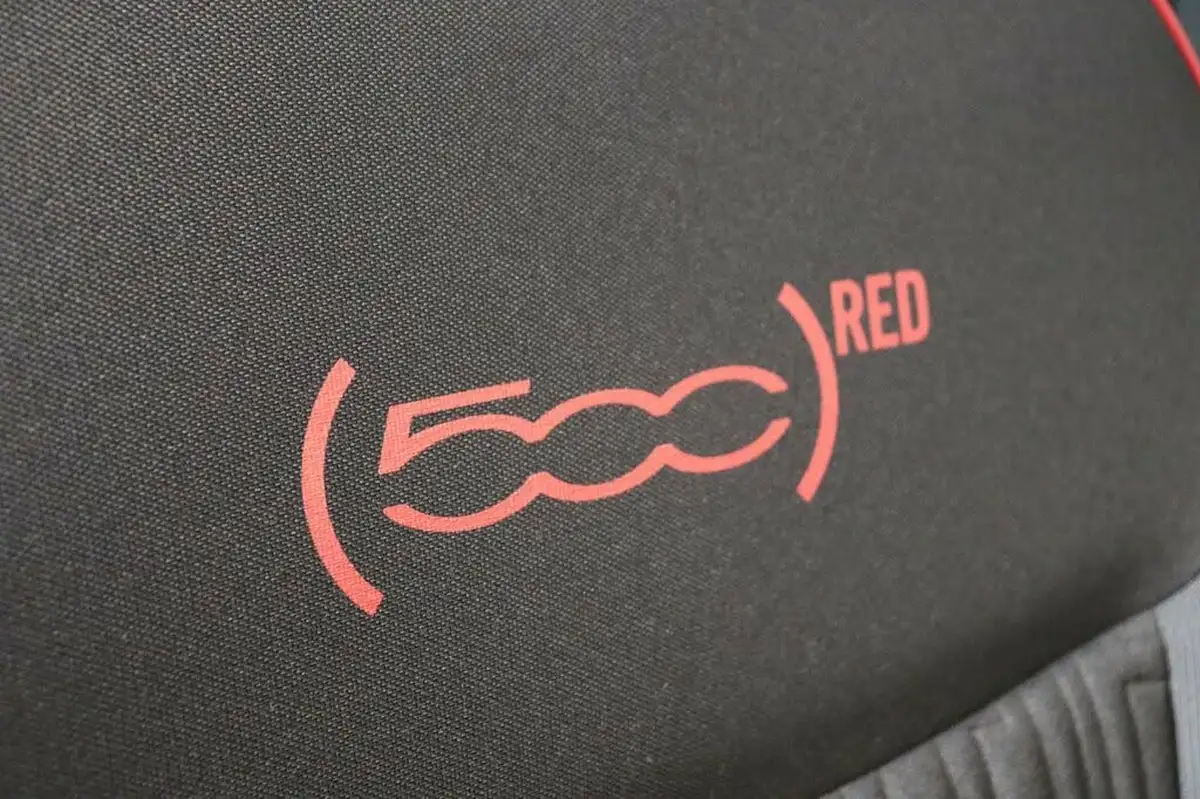 2022-fiat-500-10-red-big-28